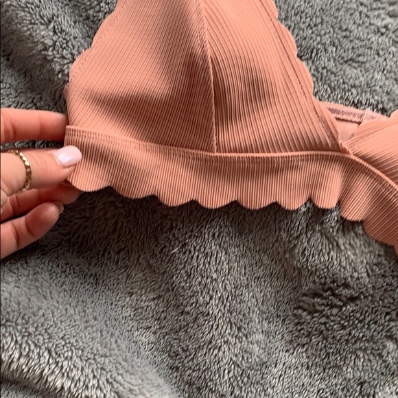 Light pink bralette - Picture 2 of 3